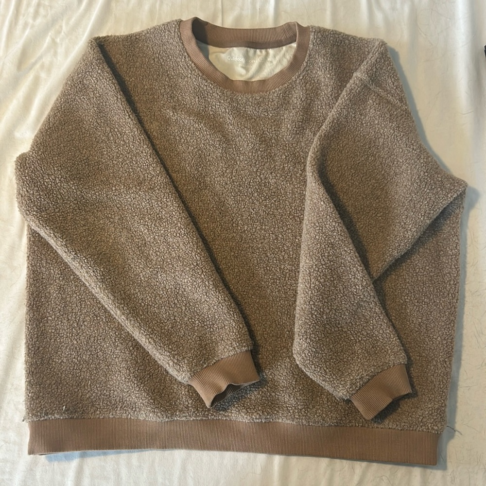 Outdoor voices Megafleece sweatshirt